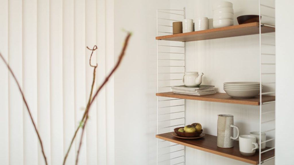 uh-Utilising-vertical-space-through-wall-mounted-shelves-1024x576.jpg