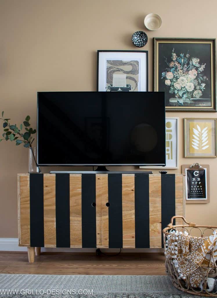 13.-Plywood-TV-Stand-with-Black-Lines-748x1024.jpg